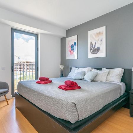 Bright & Spacious 2 Bed Flat 2 Bath W Garage In Lagos Marina Eksteriør billede