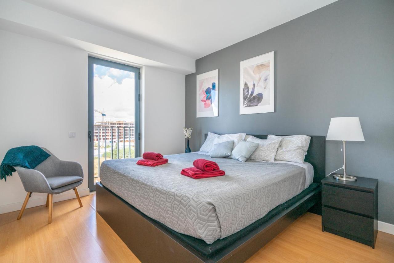 Bright & Spacious 2 Bed Flat 2 Bath W Garage In Lagos Marina Eksteriør billede