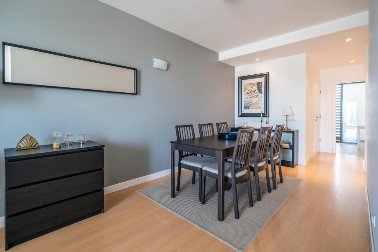 Bright & Spacious 2 Bed Flat 2 Bath W Garage In Lagos Marina Eksteriør billede