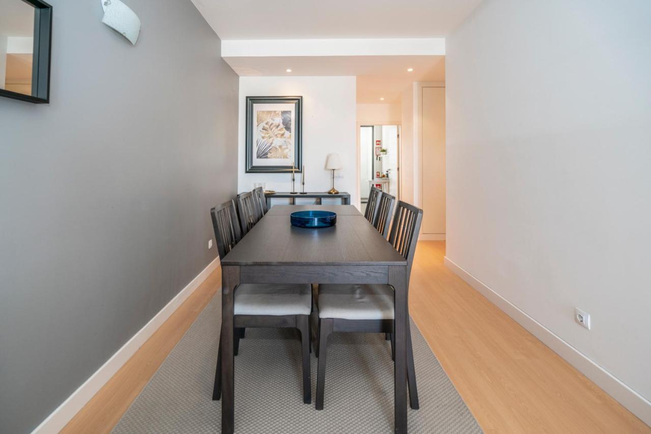 Bright & Spacious 2 Bed Flat 2 Bath W Garage In Lagos Marina Eksteriør billede